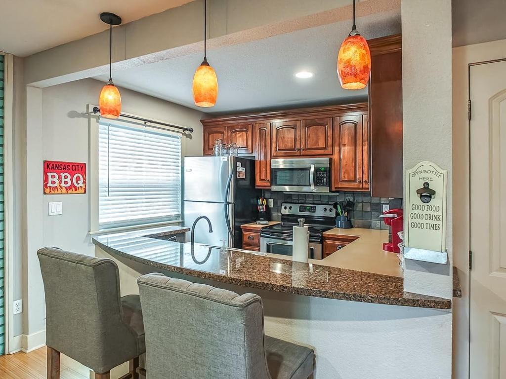 Quiet Plaza Two Bedroom 2 Bathroom Κάνσας Σίτι Εξωτερικό φωτογραφία