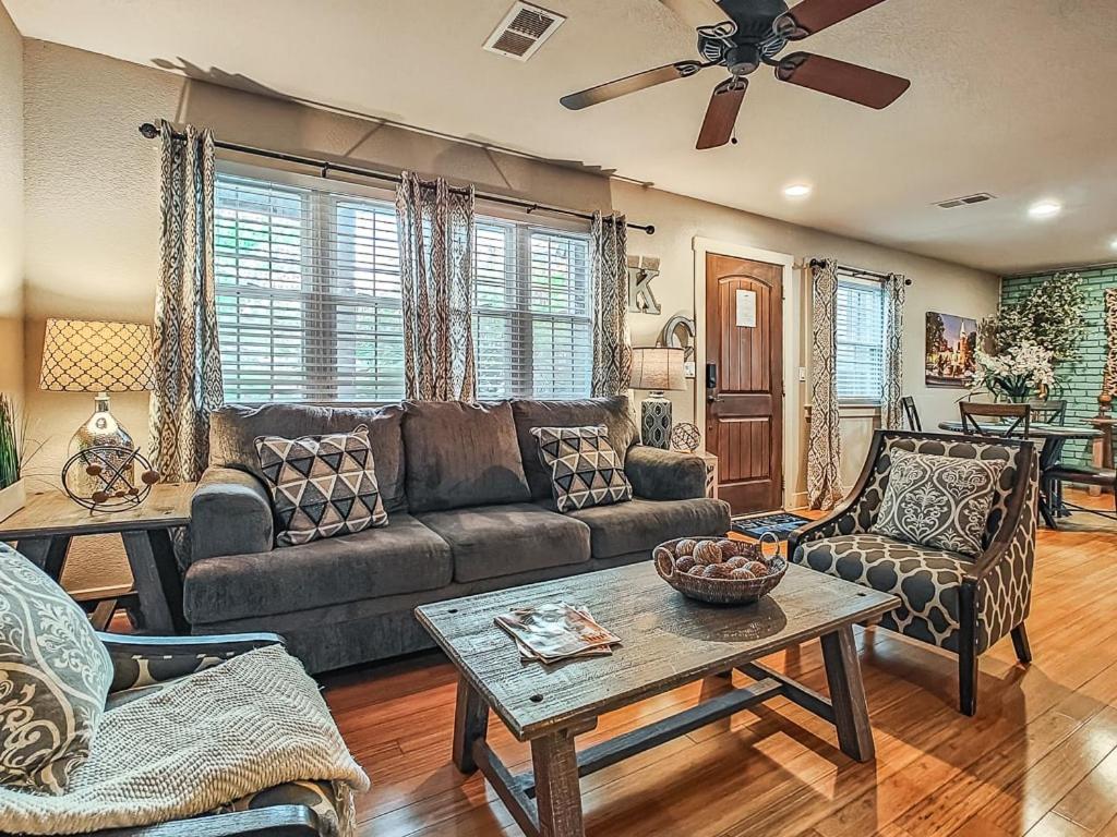 Quiet Plaza Two Bedroom 2 Bathroom Κάνσας Σίτι Εξωτερικό φωτογραφία