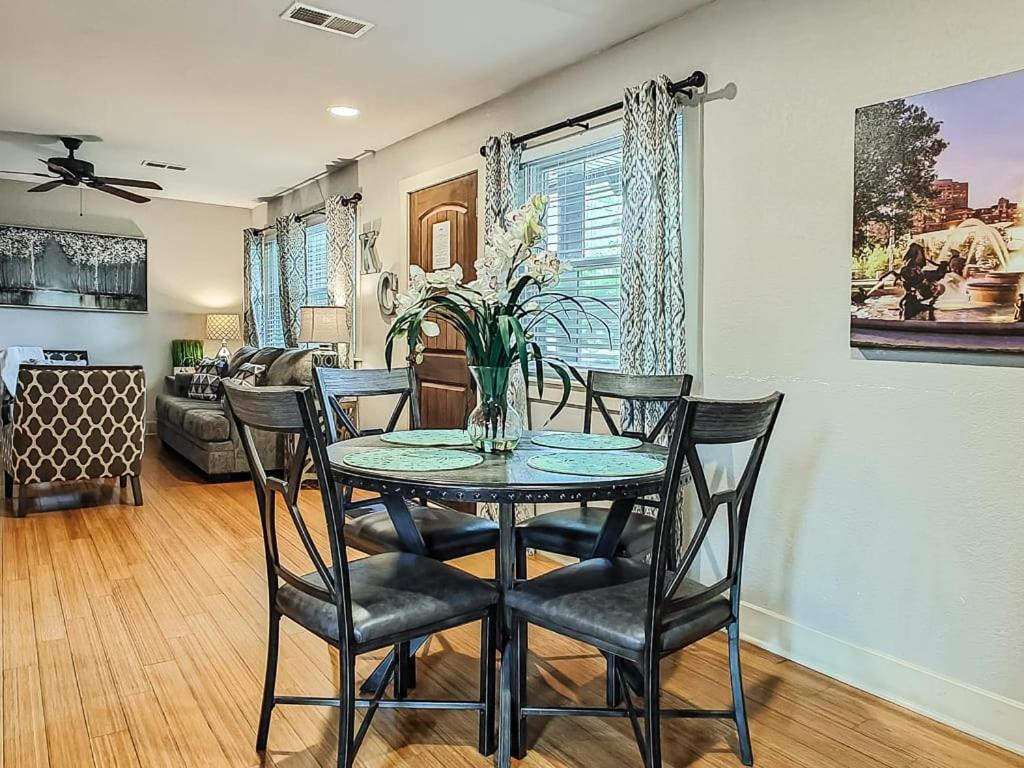 Quiet Plaza Two Bedroom 2 Bathroom Κάνσας Σίτι Εξωτερικό φωτογραφία